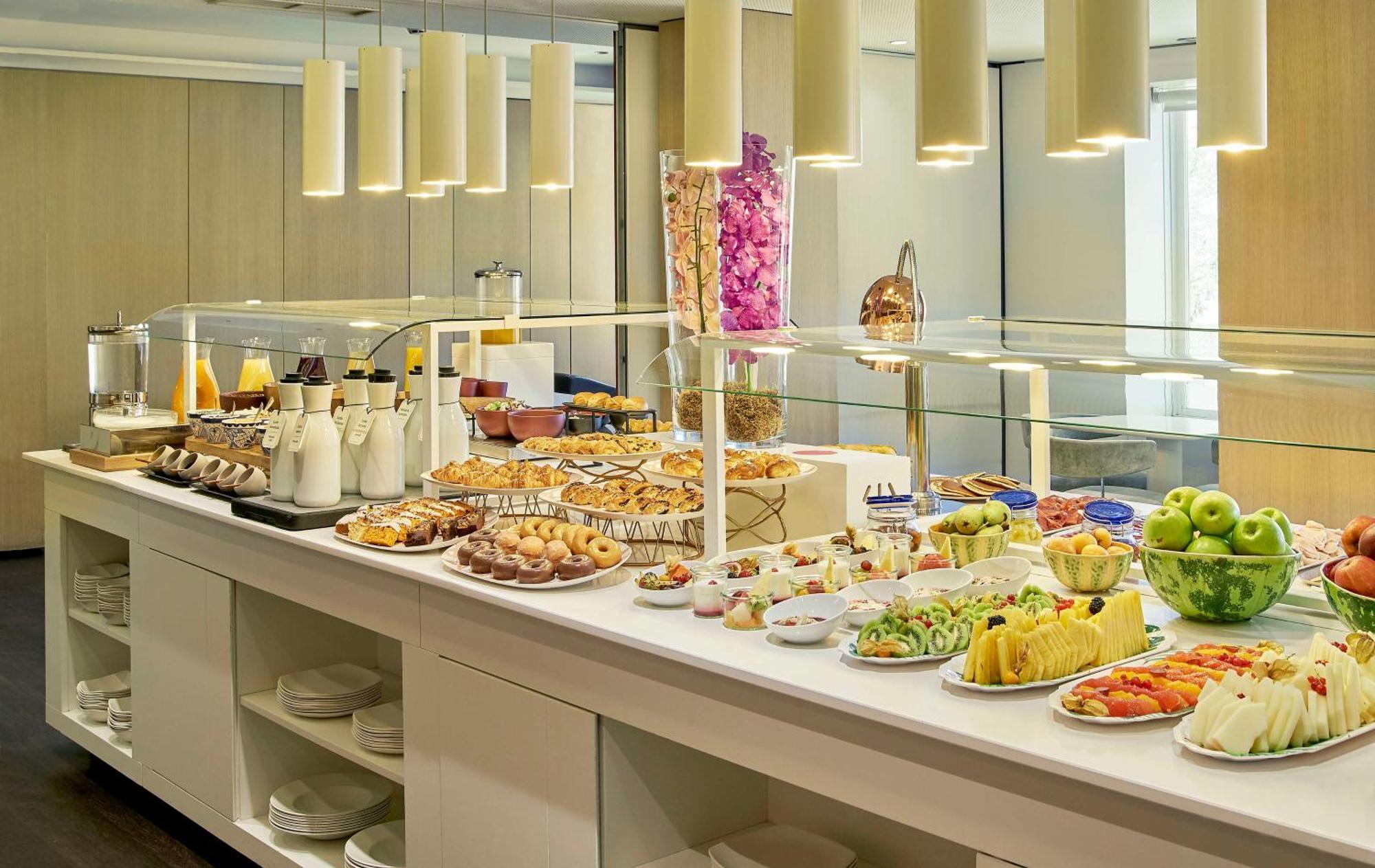 Nh Collection Madrid Colon Hotel Ngoại thất bức ảnh