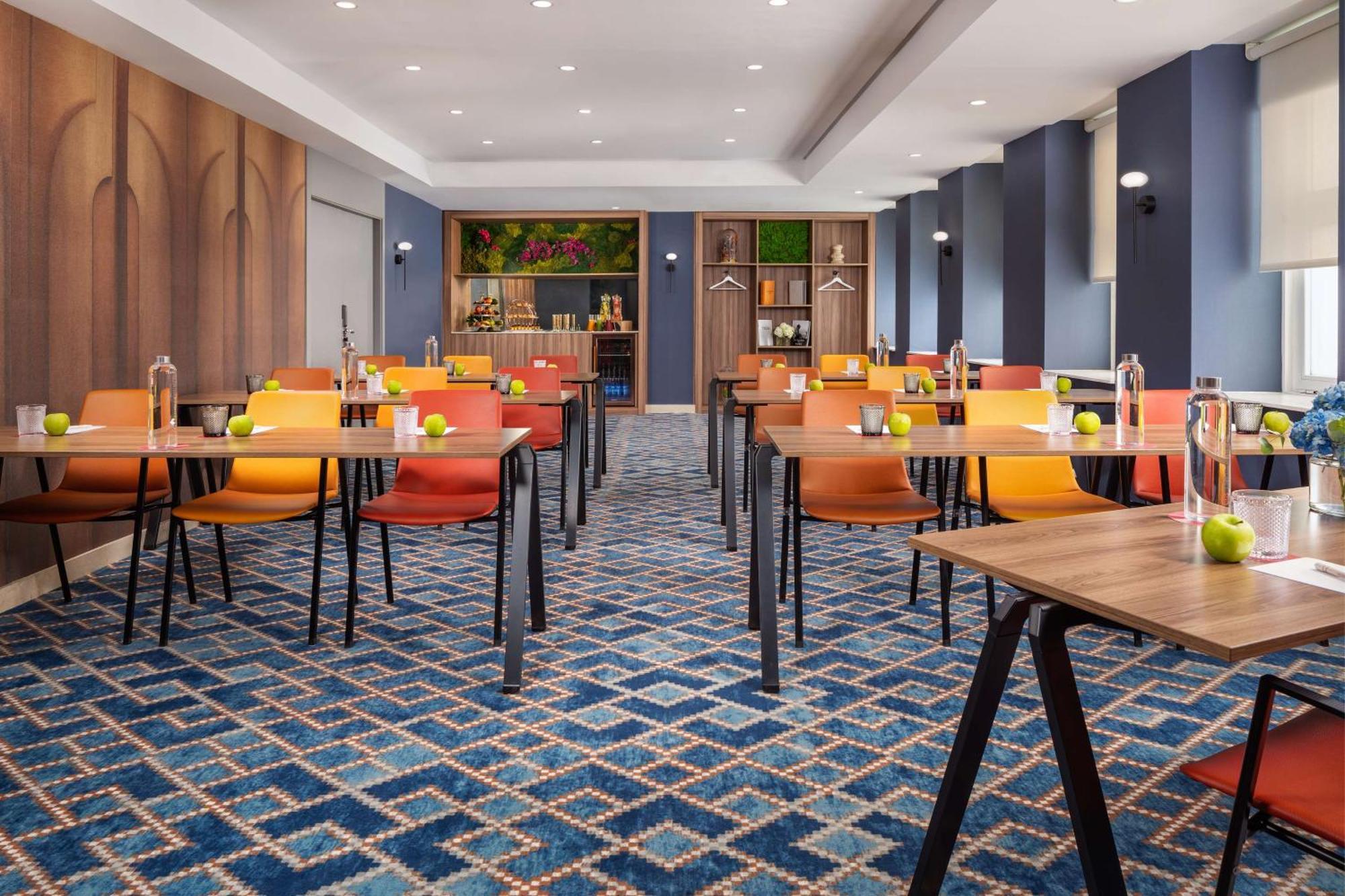 Nh Collection Madrid Colon Hotel Ngoại thất bức ảnh